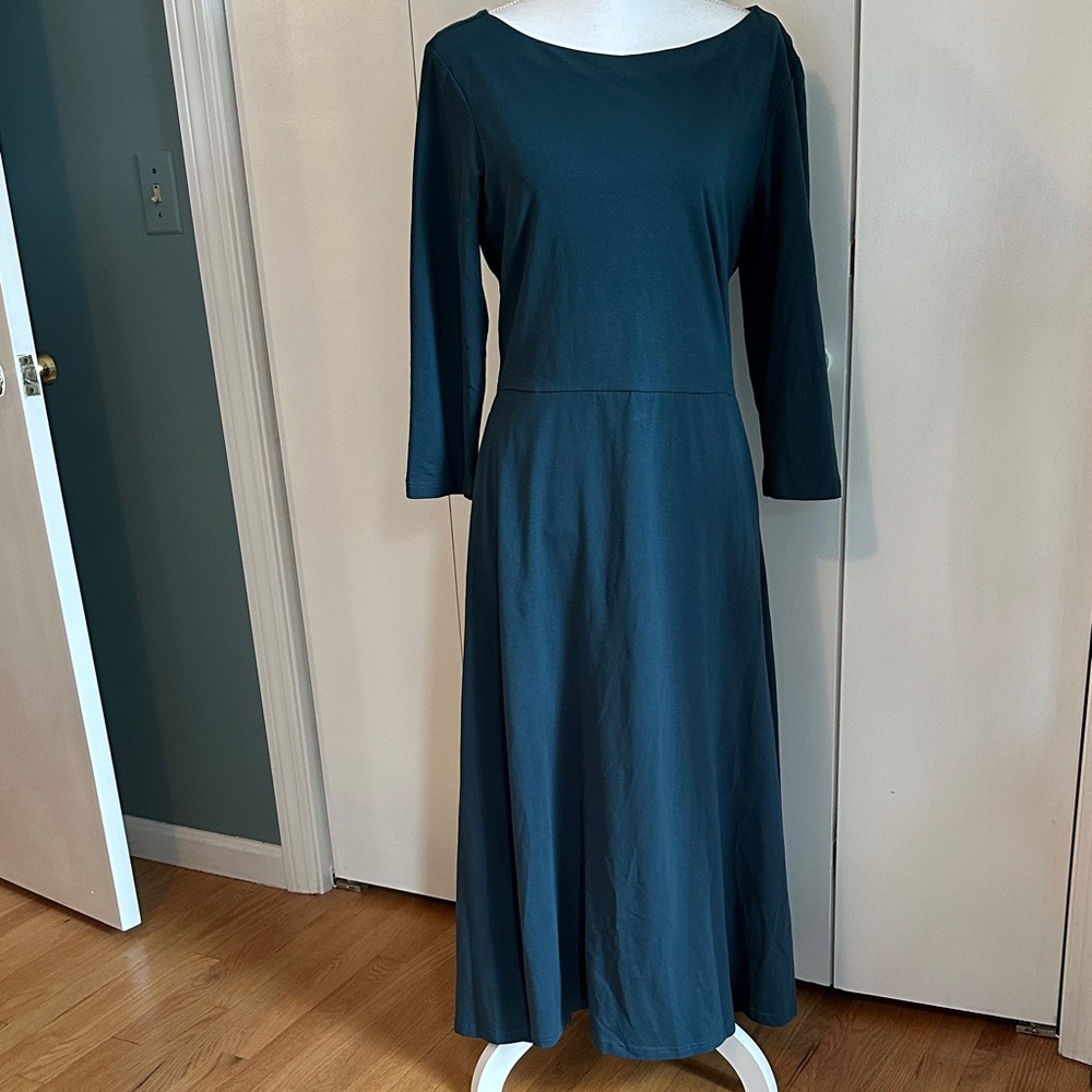 Pact long sleeve midi dress w/pockets